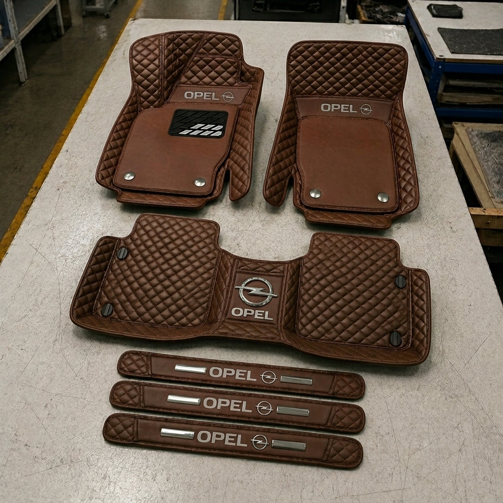 Set di Tappetini Auto Premium in Pelle Ecologica — Protezione Elegante per la Tua Auto